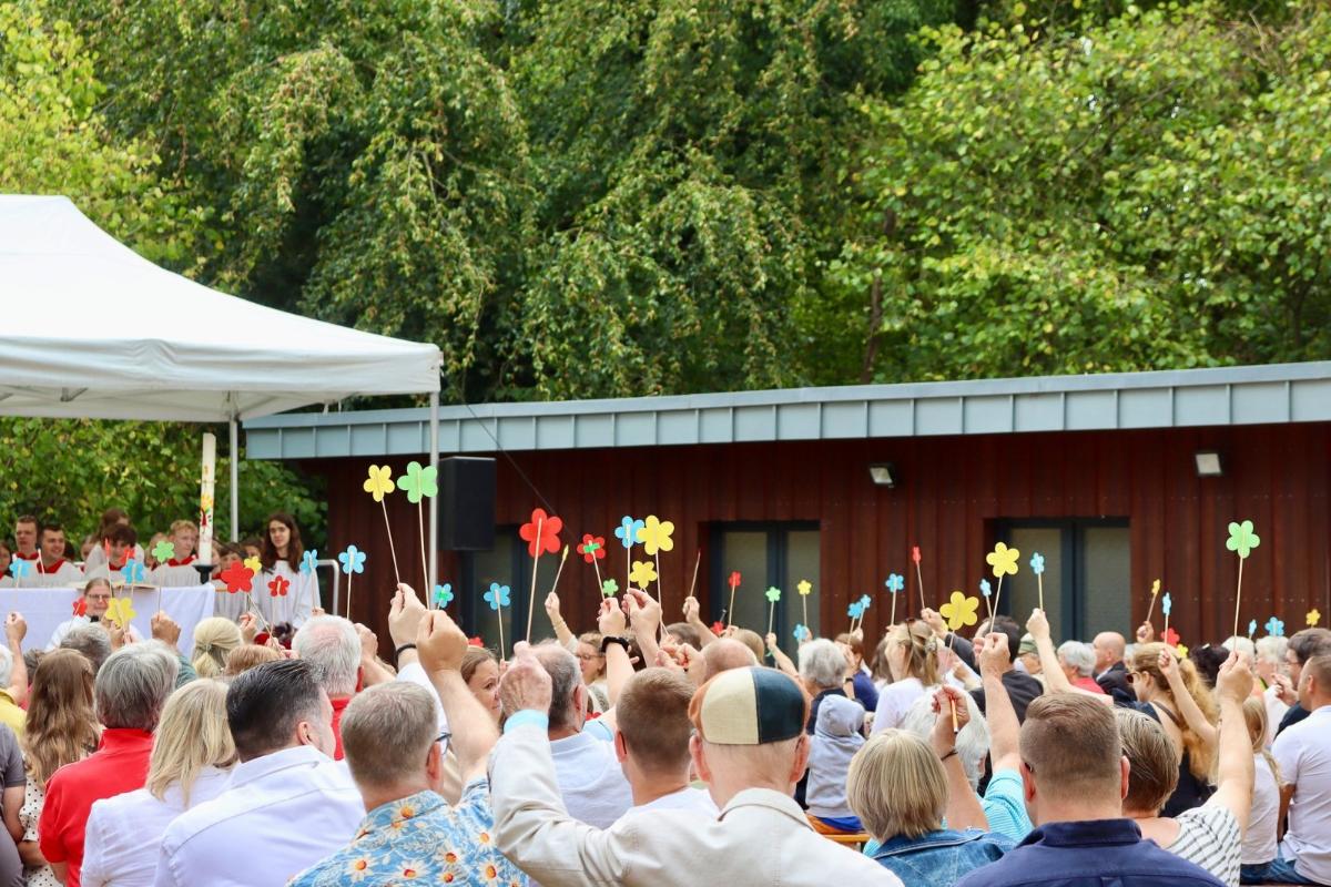 FERIEN ZU HAUSE