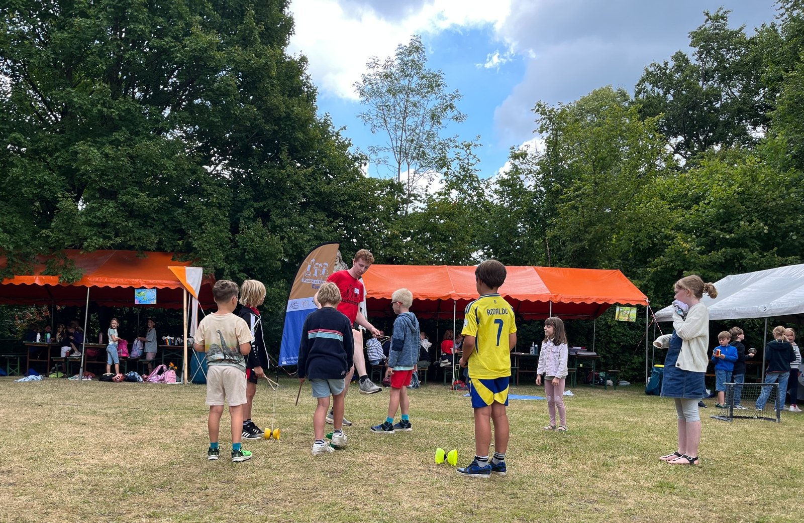 2025-07-17 - KJA Köln - Freies Spiel bei FERIEN ZU HAUSE (c) KJA Köln